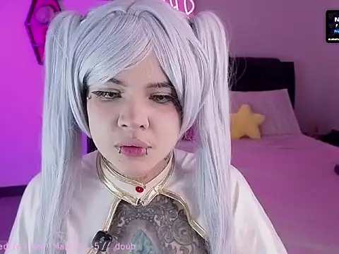 Snapshot of Noxarcane chatting on 10.08.25 Noxarcane online show from 10.08.25