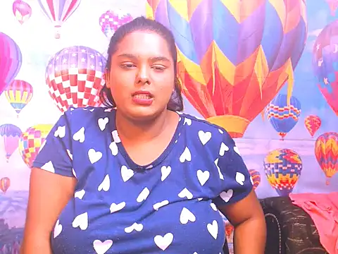 Snapshot of Indianfairy99 chatting on 12.04.24 Indianfairy99 online show from 12.04.24