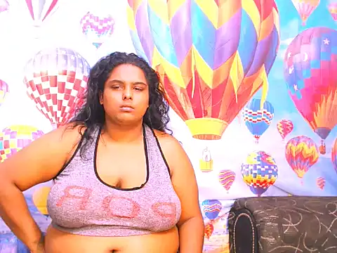 Snapshot of Indianfairy99 chatting on 01.24.25 Indianfairy99 online show from 01.24.25