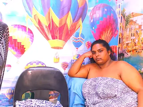 Snapshot of Indianfairy99 chatting on 01.31.25 Indianfairy99 online show from 01.31.25