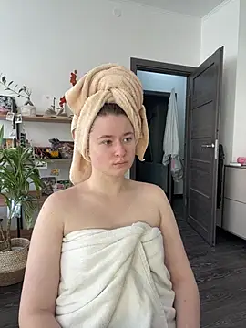 sweetest pie online show from 02.19.25