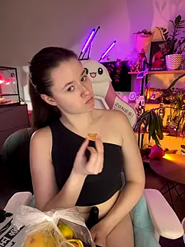 sweetest pie online show from 12.16.25