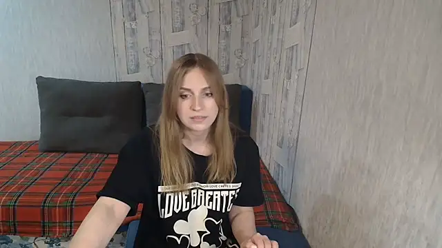 Snapshot of Pilly_green_ chatting on 04.27.26 Pilly green online show from 04.27.26