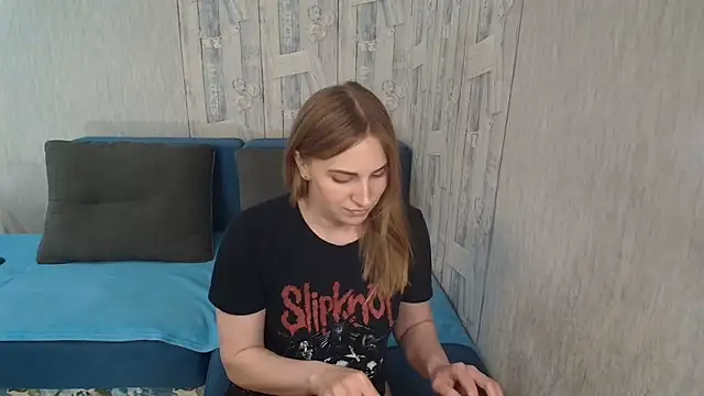 Snapshot of Pilly_green_ chatting on 05.11.26 Pilly green online show from 05.11.26