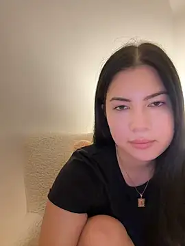 clairewntr online show from 12.11.24