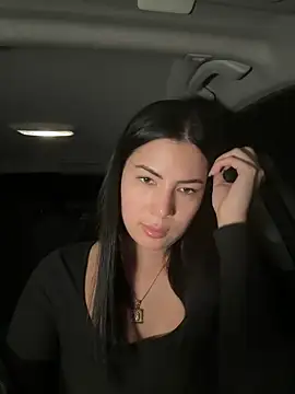 clairewntr online show from 12.11.24