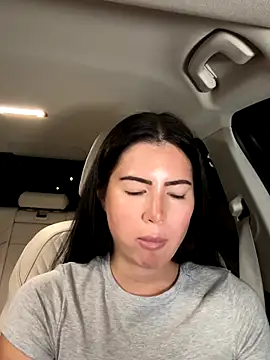 clairewntr online show from 10.04.25