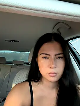 clairewntr online show from 10.12.25