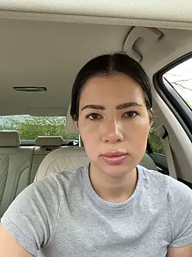 clairewntr online show from 04.18.26