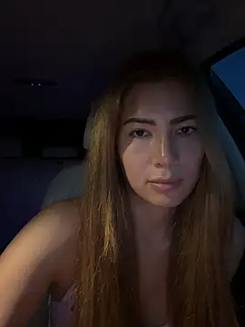 clairewntr online show from 07.04.26