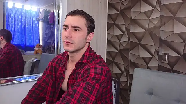 Snapshot of Latino_stud4u chatting on 05.21.26 Latino stud4u online show from 05.21.26