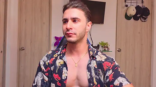 Latino stud4u online show from 07.13.26