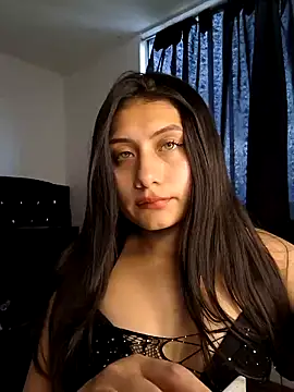 Snapshot of _Danna chatting on 12.02.24  Danna online show from 12.02.24