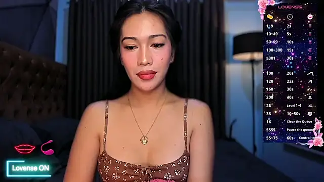 Jasmine Elcock online show from 02.07.26
