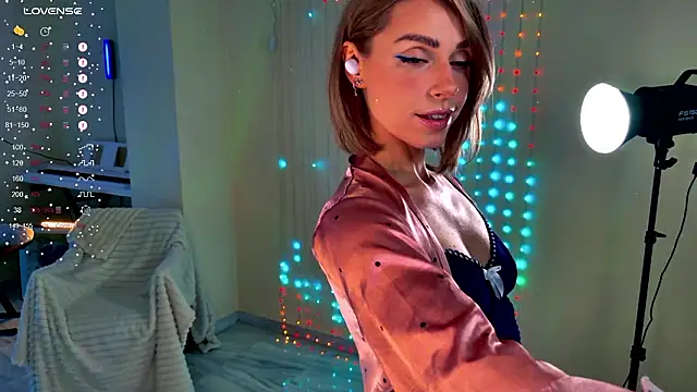 Arielle  03 online show from 02.11.26