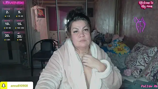 femme fatale1 online show from 11.20.25