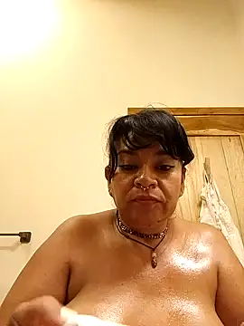 Snapshot of karlablue_ chatting on 02.26.25 karlablue  online show from 02.26.25