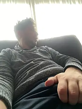 Snapshot of Taxidriver1988 chatting on 01.05.25 Taxidriver1988 online show from 01.05.25