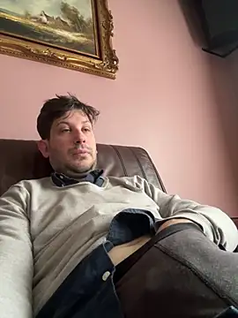 Snapshot of Taxidriver1988 chatting on 01.15.25 Taxidriver1988 online show from 01.15.25