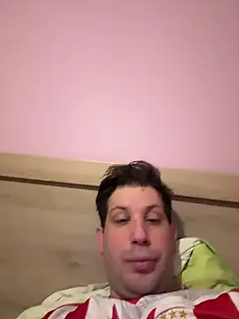 Snapshot of Taxidriver1988 chatting on 01.29.25 Taxidriver1988 online show from 01.29.25