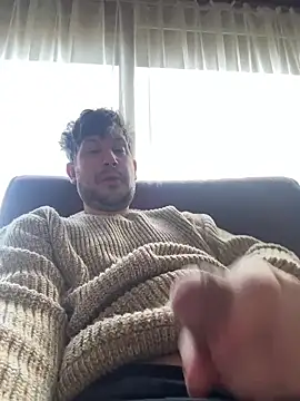 Snapshot of Taxidriver1988 chatting on 02.08.25 Taxidriver1988 online show from 02.08.25