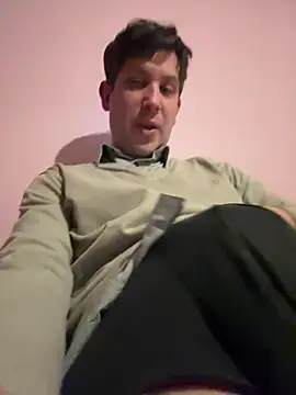 Snapshot of Taxidriver1988 chatting on 02.10.25 Taxidriver1988 online show from 02.10.25