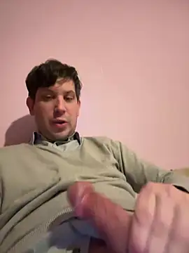 Snapshot of Taxidriver1988 chatting on 02.11.25 Taxidriver1988 online show from 02.11.25