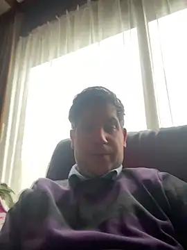 Snapshot of Taxidriver1988 chatting on 02.20.25 Taxidriver1988 online show from 02.20.25