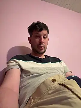 Snapshot of Taxidriver1988 chatting on 03.10.25 Taxidriver1988 online show from 03.10.25