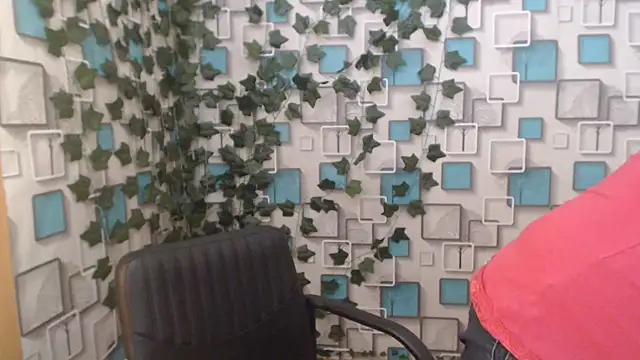 JosieJun  online show from 02.28.25