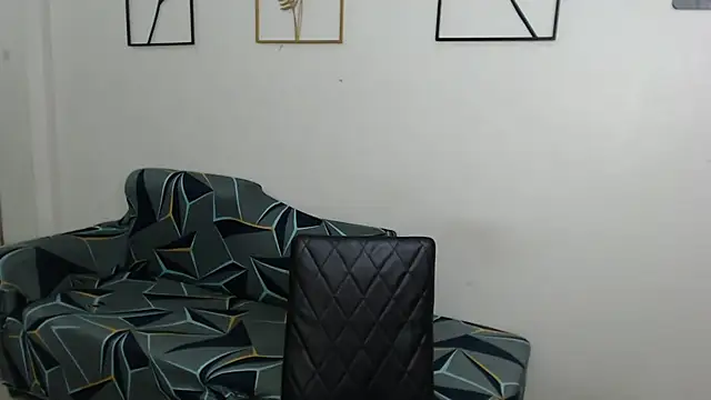 AmazingLuchie online show from 02.17.25