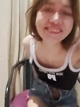 Little suzy5 online show from 02.26.25