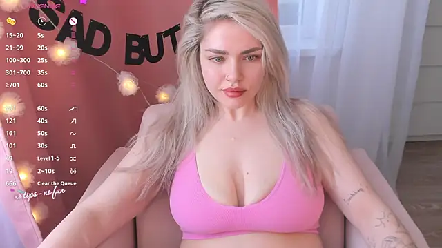 pussy-kattt online show from 03.04.25