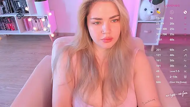 pussy-kattt online show from 05.27.26