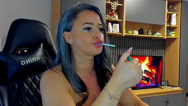 Claire95  online show from 11.20.25