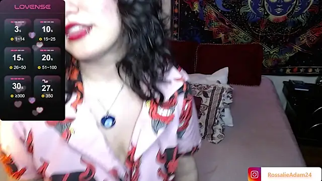 Snapshot of RossalieAdam24 chatting on 02.05.25 RossalieAdam24 online show from 02.05.25