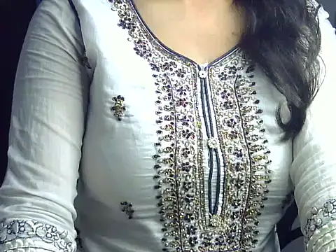 Snapshot of SiaraSiyA chatting on 07.15.26 SiaraSiyA online show from 07.15.26