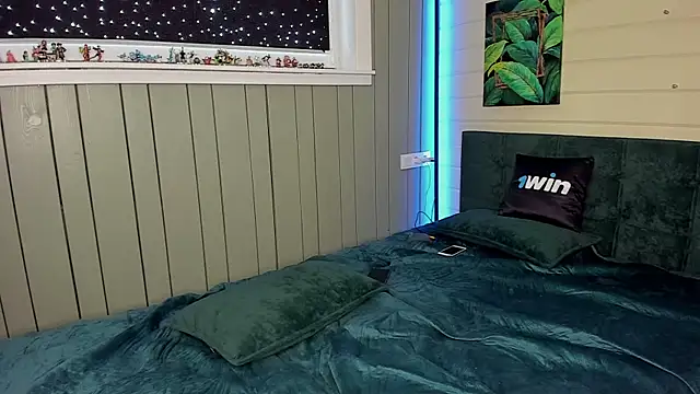 SandyChris online show from 02.14.25