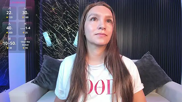 miataylorr1 online show from 01.21.25