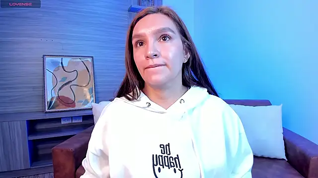 miataylorr1 online show from 02.28.25