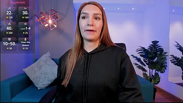 miataylorr1 online show from 02.10.26