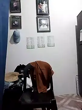 lickmepussy21 online show from 01.15.25