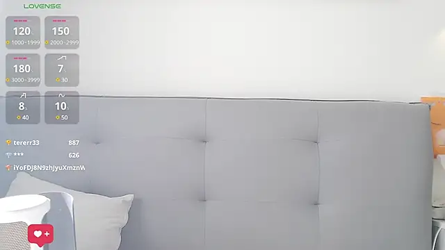 Snapshot of Anne-Sweet chatting on 12.27.24 Anne-Sweet online show from 12.27.24