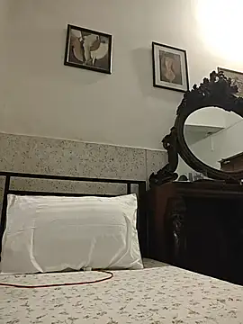 Susannemilf online show from 04.11.26