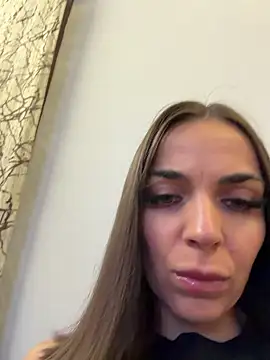 Snapshot of Bad_Giorgia chatting on 10.12.25 Bad Giorgia online show from 10.12.25
