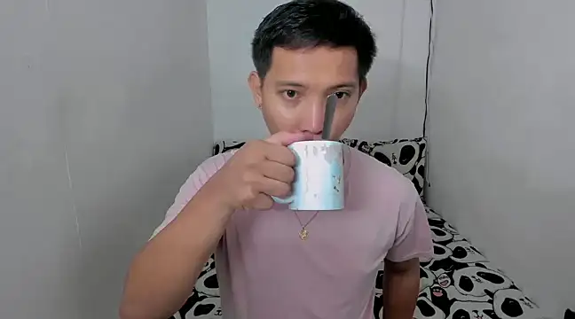 xSebastian19 online show from 01.08.25