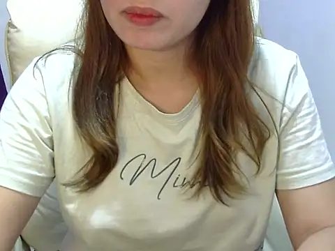    zurIII09  online show from 12.04.25