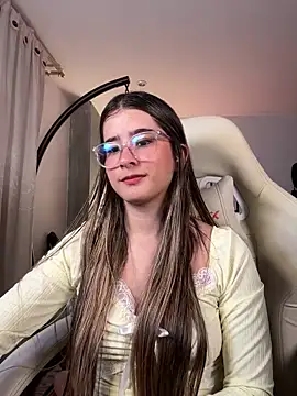 Stormiie777 online show from 03.04.26