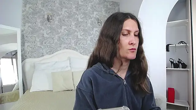 Mistress Pamela online show from 10.18.25