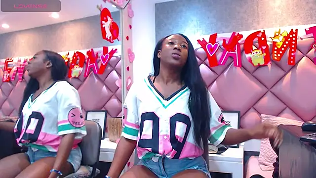 DanielaDuff online show from 09.27.25